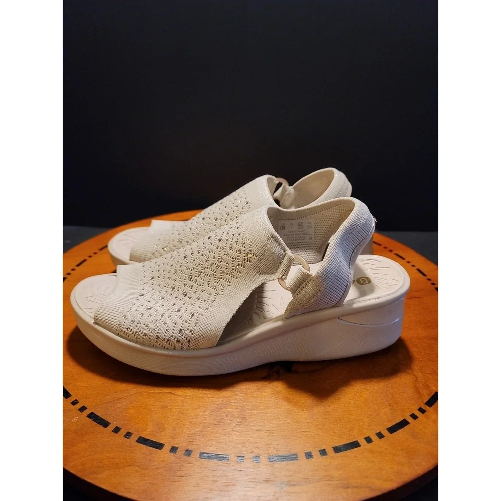 BZees Starbright Womens Size 9.5